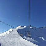 Nevada View By Interhome Lägenhet Bormio
